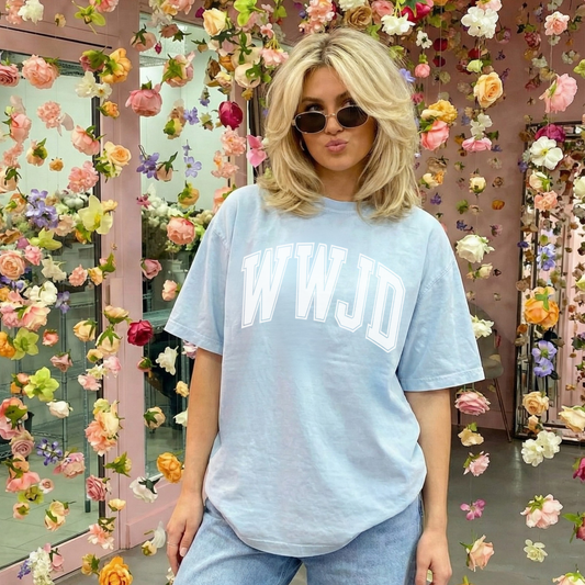 WWJD Puff Print Graphic Tee – Trendy Faith-Inspired T-Shirt