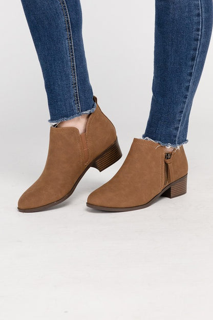 ZAYNE Ankle Booties