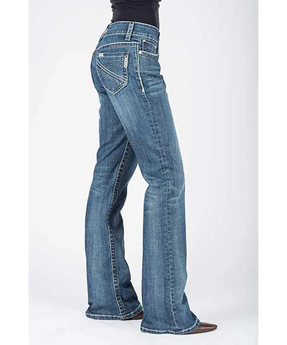 Stetson 214 Trouser Fit w/ Chevron Back Pocket - Women's Jeans