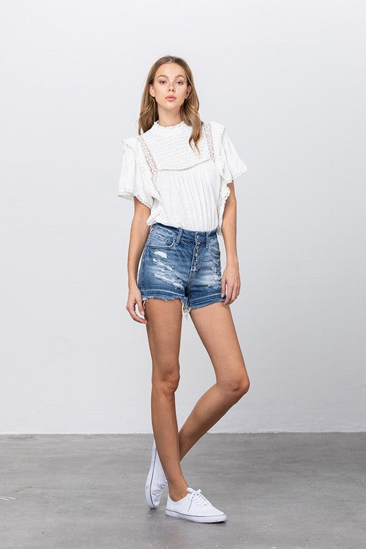 BUTTON DOWN MID RISE SHORTS