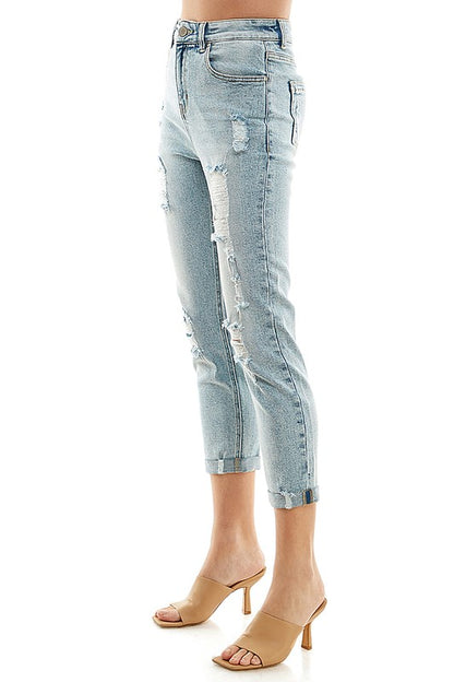 Destructed Cuffed Boyfriend Jean