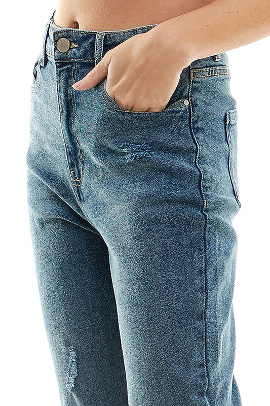 DISTRESSED DETAILED STRAIGHT LEG JEANS