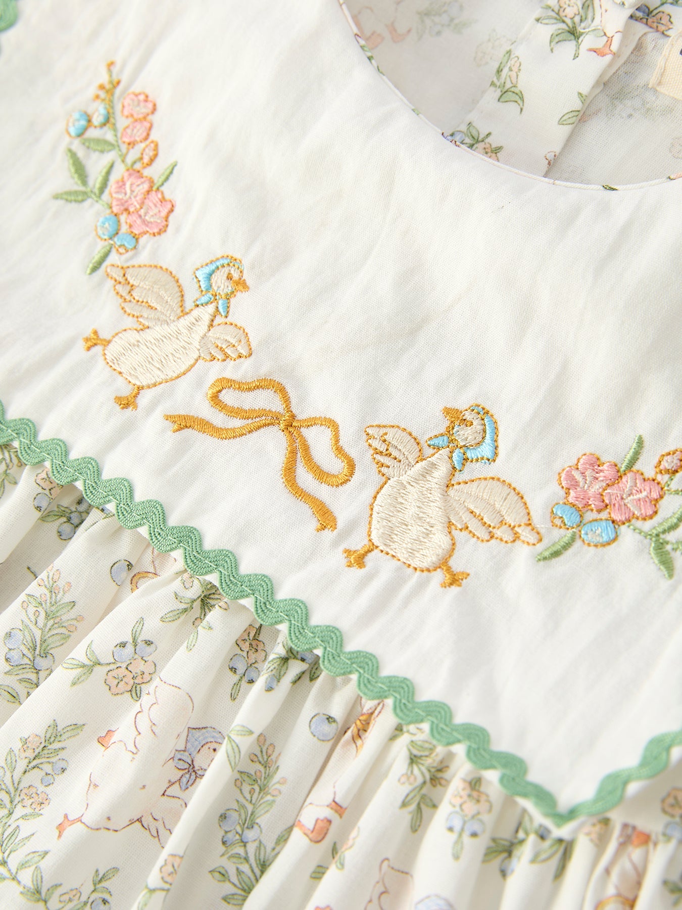 Vintage Floral Duck Embroidery Spring Girl Dress
