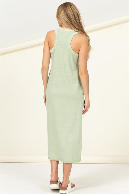 FUN DAY SLEEVELESS SHIFT MIDI DRESS