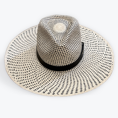 POLKA-DOT STRAW HAT
