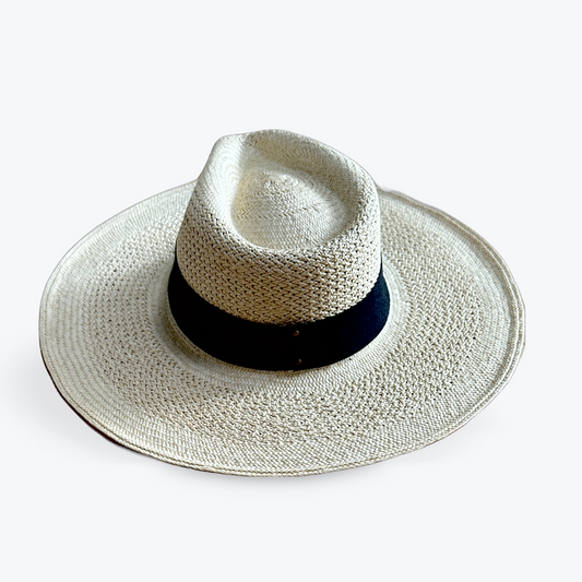 THE VENTED LARGE BRIM STRAW HAT