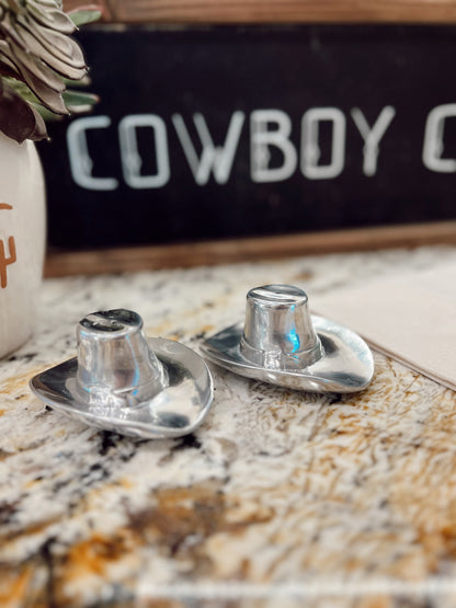 The Hat Salt & Pepper Shakers