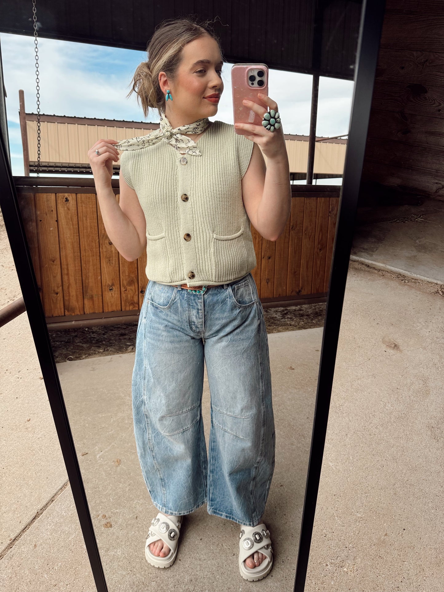 The Saline Sweater Vest EXTRA SMALL