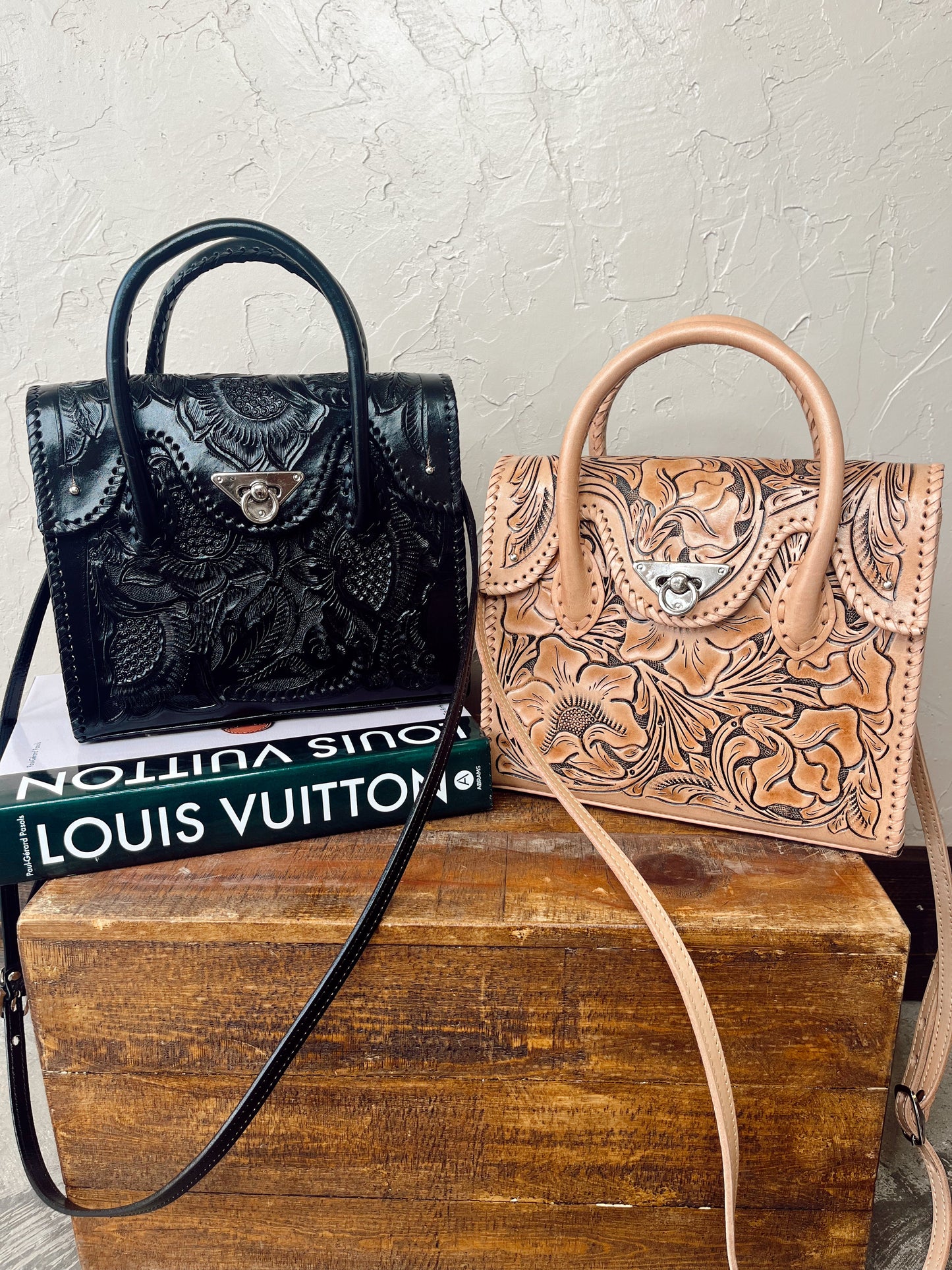 The Que Chula Dos Botones Bag
