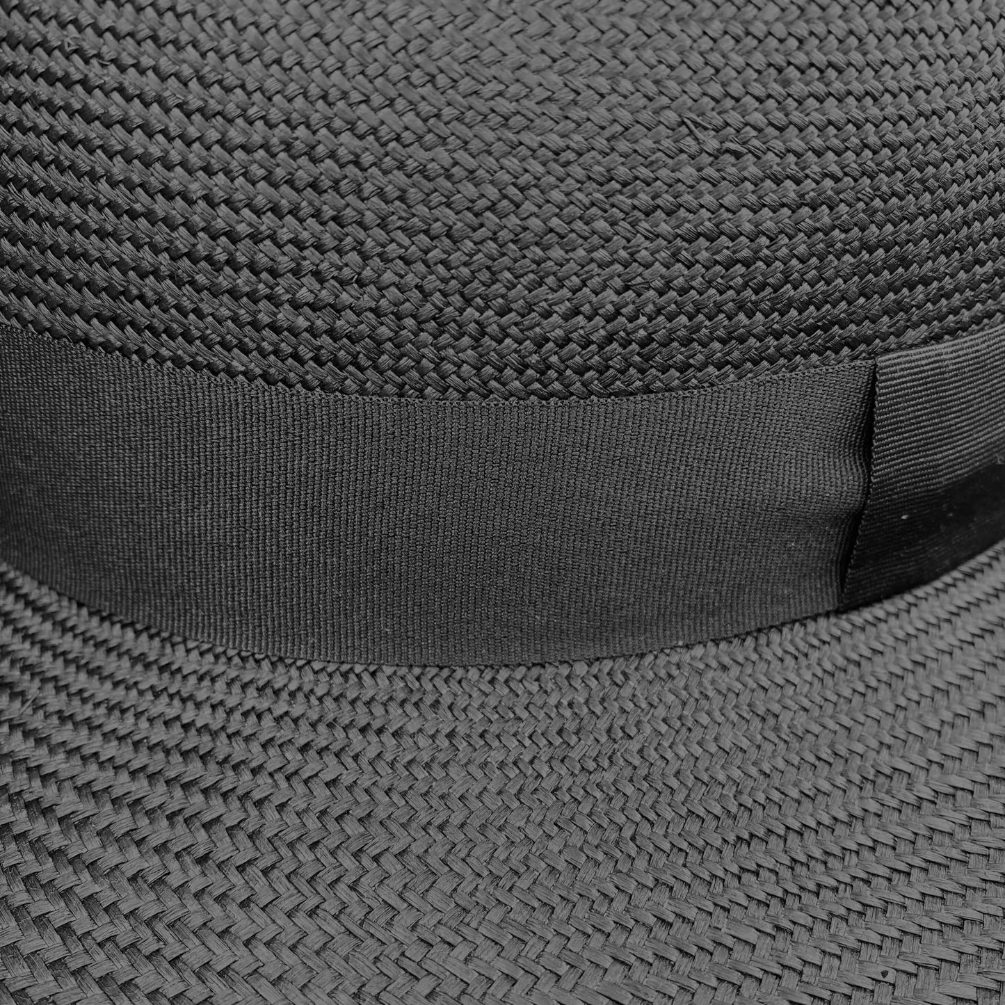 BLACK FEDORA STRAW HAT