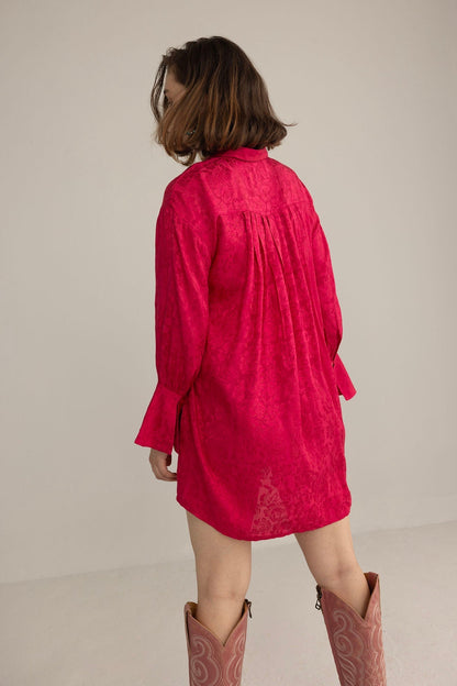 The Elowen Belle Woven Dress in Wine Pink