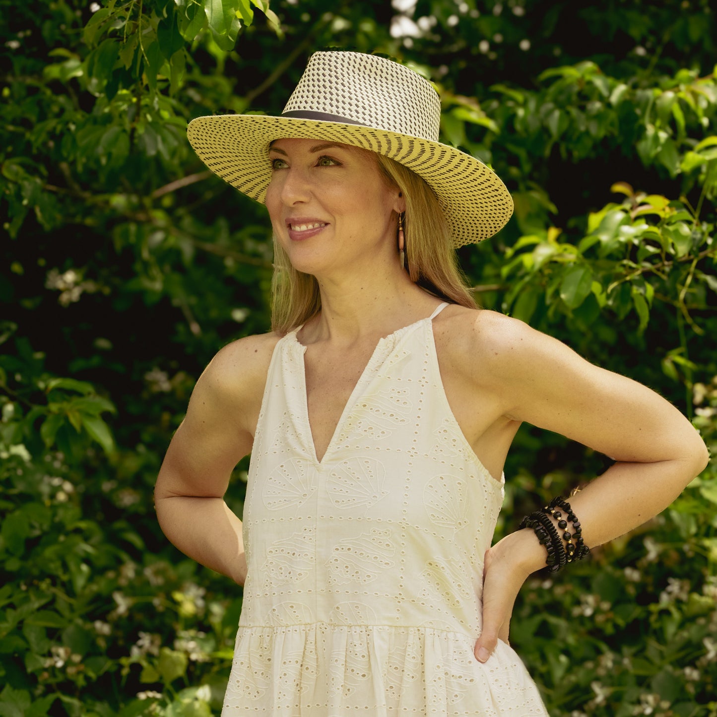 POLKA-DOT STRAW HAT