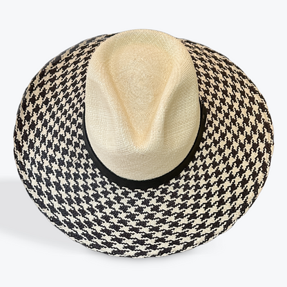 HOUNDSTOOTH LARGE BRIM TOQUILLA STRAW HAT