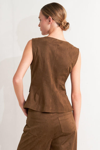 BROWN SUGAR FAUX SUEDE VEST