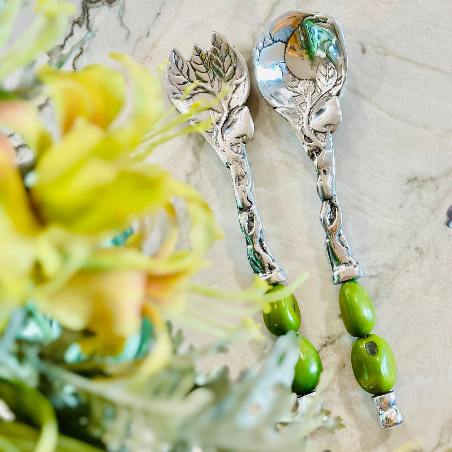 HANDCRAFTED SERVEWARE