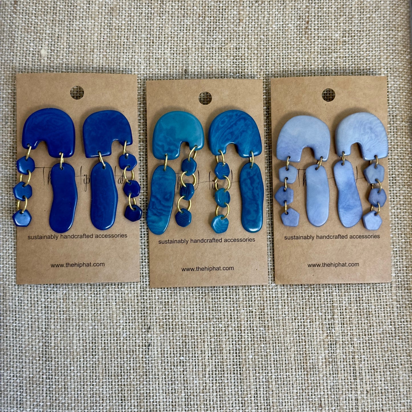 DROP EARRINGS