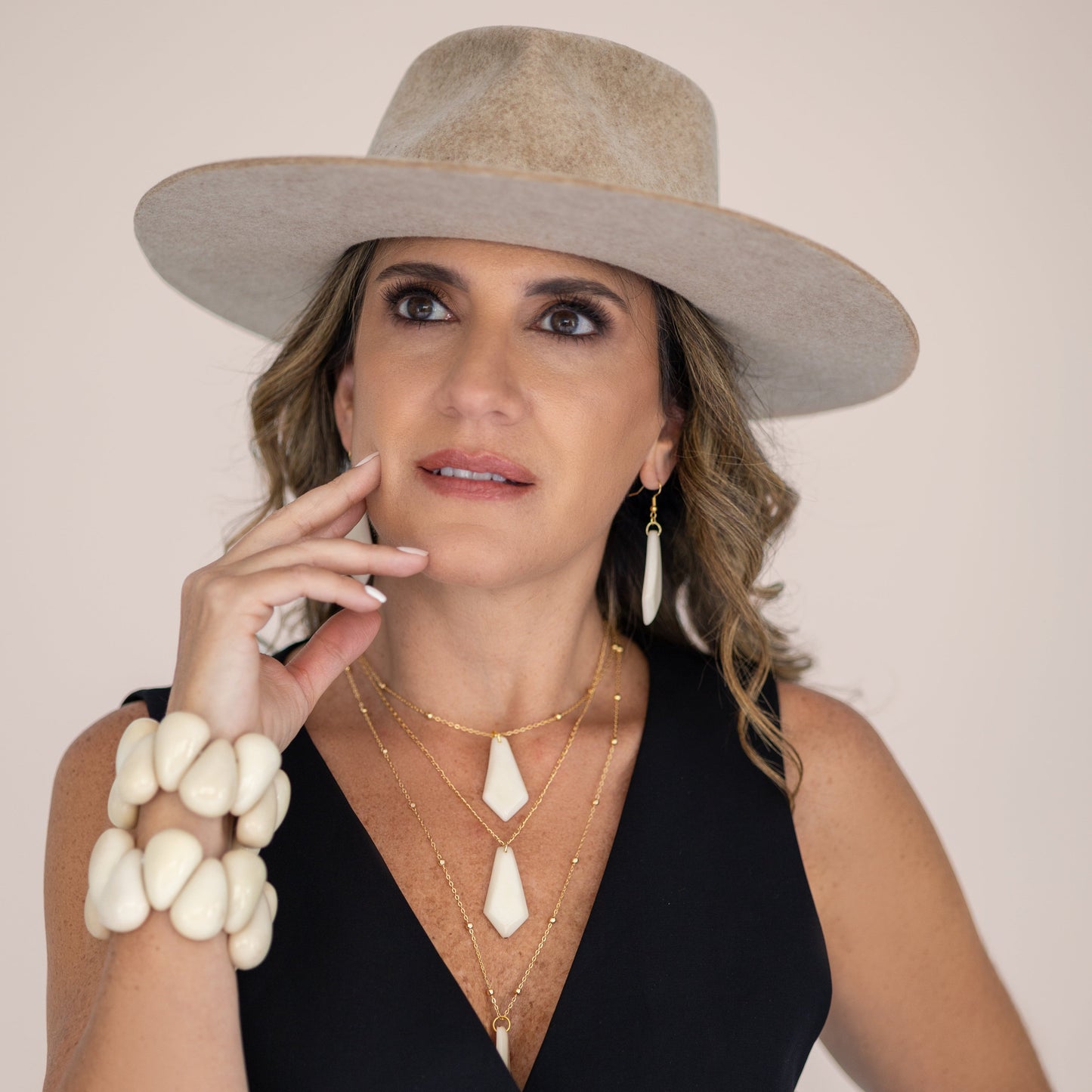 BOHO STYLE TEARDROP CHARMS TAGUA NUT BRACELET