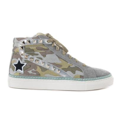Comfy Womfy Sneakers