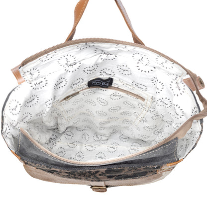 Commovente Backpack Bag