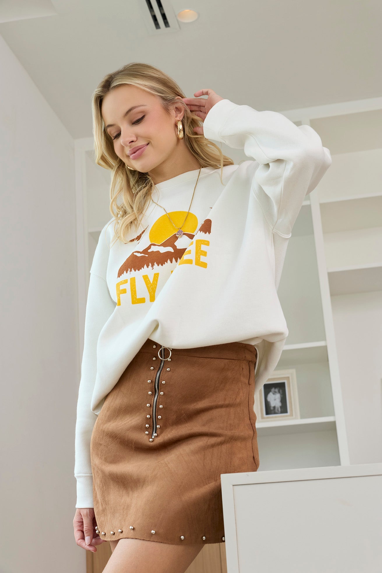Fly Free Oversized Sweatshirt