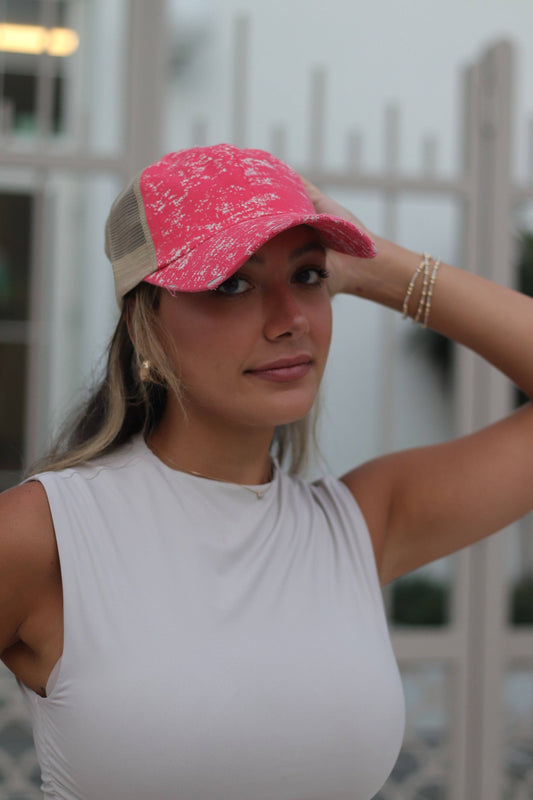 CORAL COLOR HAT WITH DISTRESSED SPLATTER