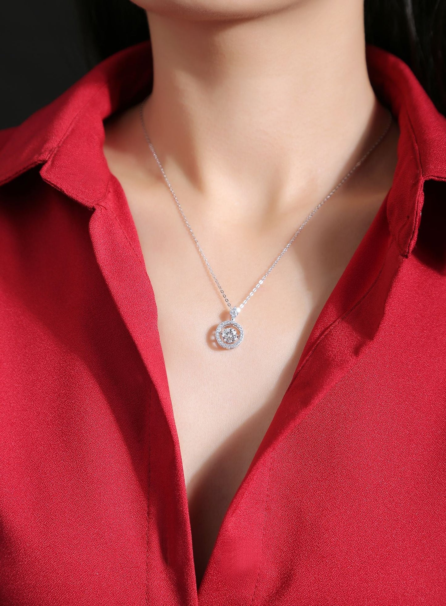 Touch - 1-carat Moissan diamond S925 sterling silver jewelry, fashionable and trendy jewelry, affordable diamond necklace pendant