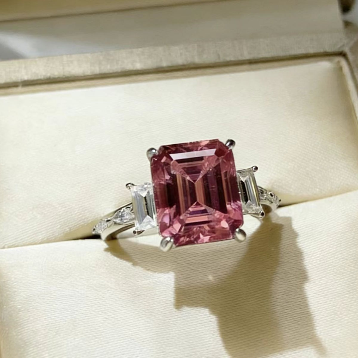 5 CARAT MOISSANITE .925 STERLING SILVER RING