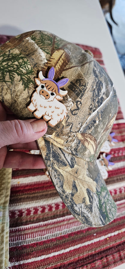 3d Easter Highland Cow Bunny Hat Pin