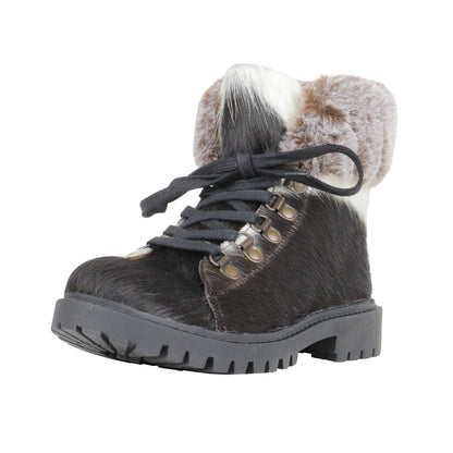 Turbulent Boots