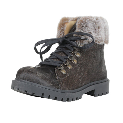 Turbulent Boots