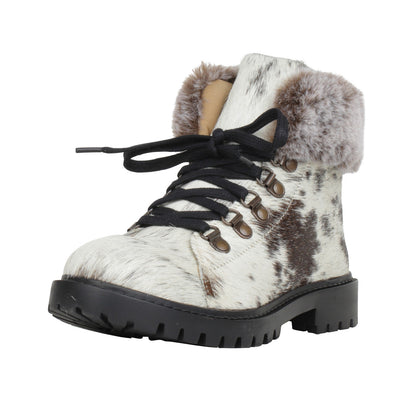 Turbulent Boots