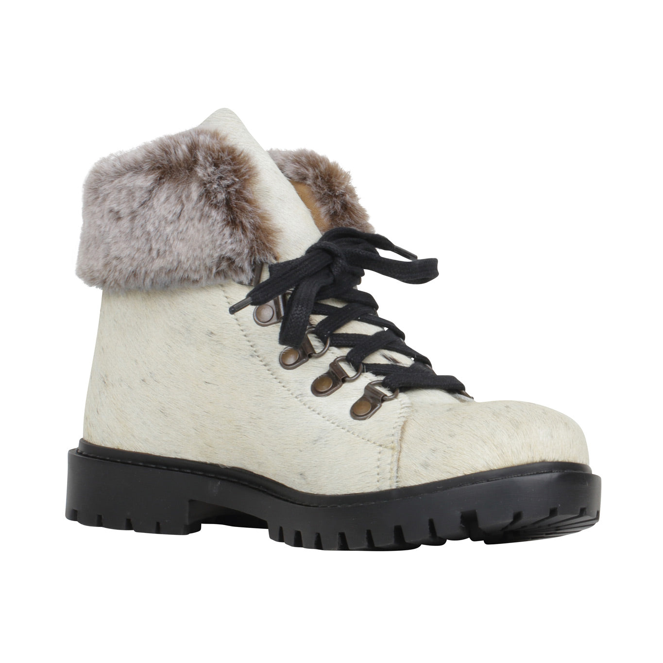 Turbulent Boots