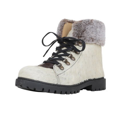 Turbulent Boots